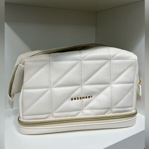 BAGSMART Travel Makeup Bag, PU Leather Waterproof Bag for Travel Essentials